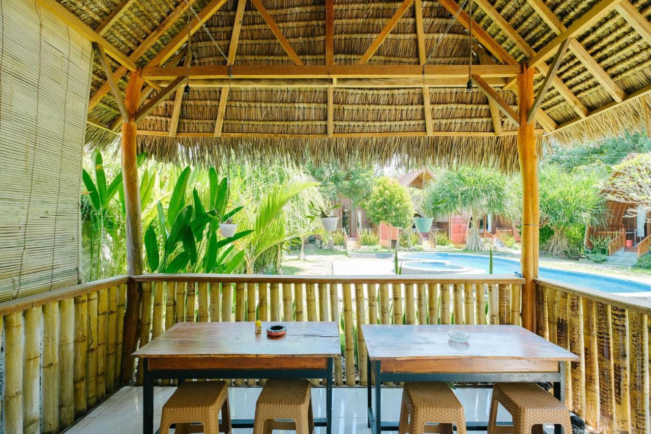 Adi Bungalow Nusa Penida Redpartner Ped Exterior photo
