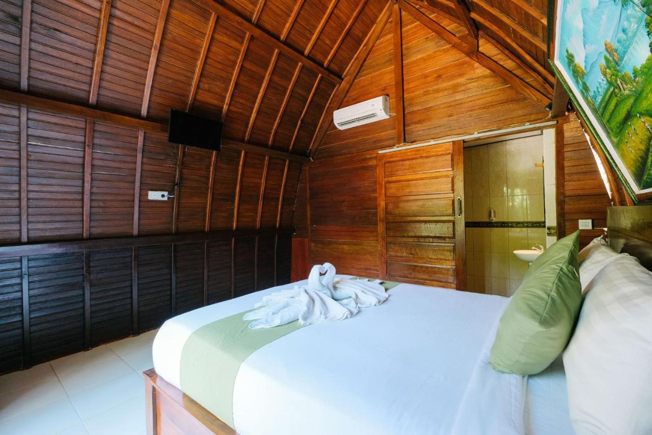 Adi Bungalow Nusa Penida Redpartner Ped Exterior photo